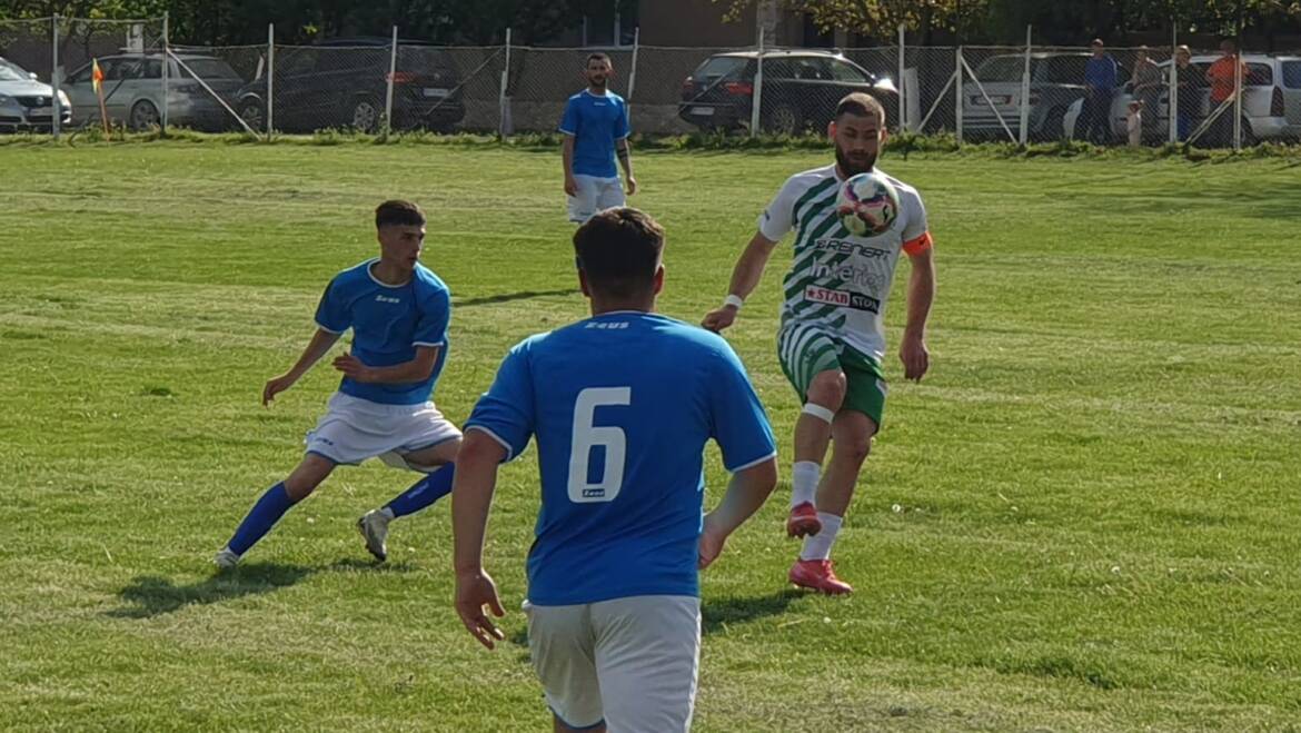 Cronica. Puncte bifate