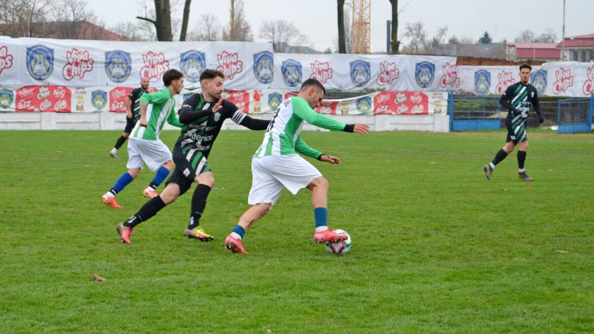 Cronica. Final reusit de toamna