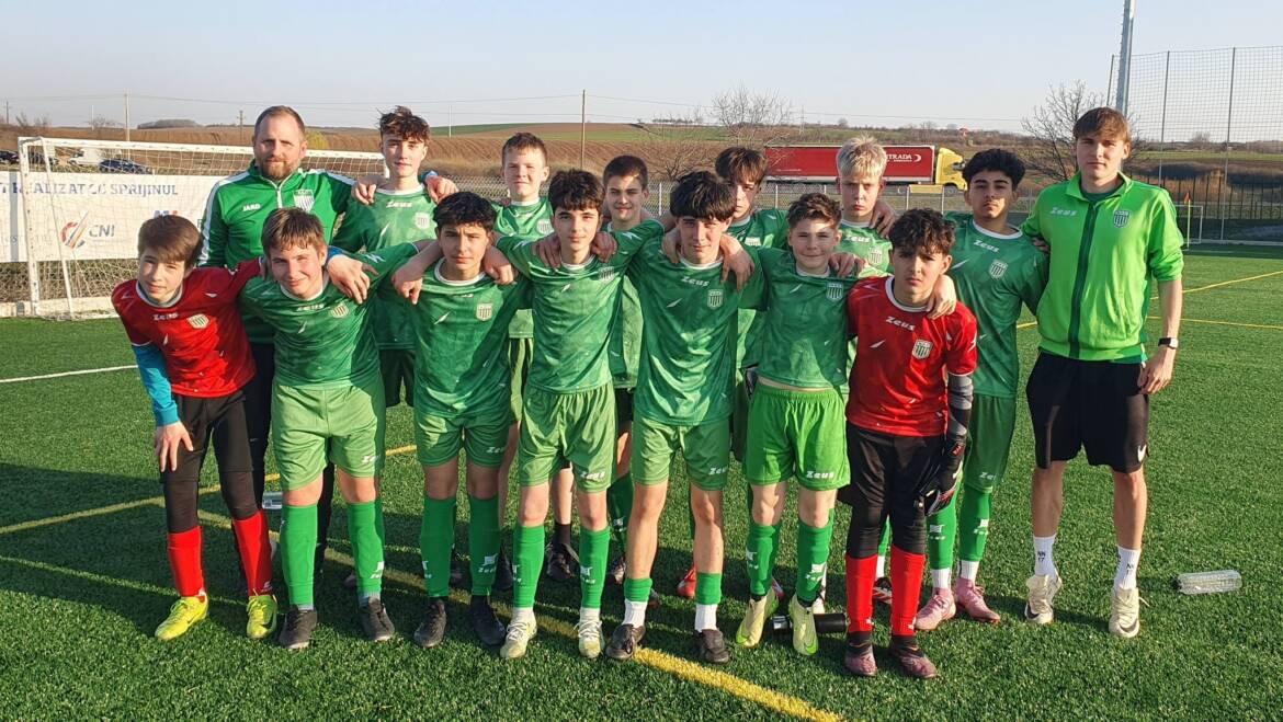 U15. Inceput in forta