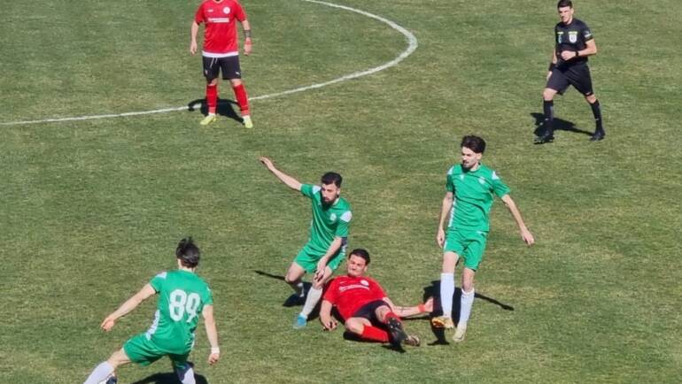 Cronica. Anecdota de pe imas